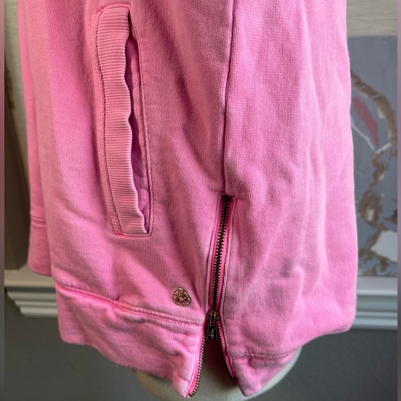 Lilly Pulitzer Beachcomber Tunic Side Zip Sweatshirt - Picture 2 of 6
